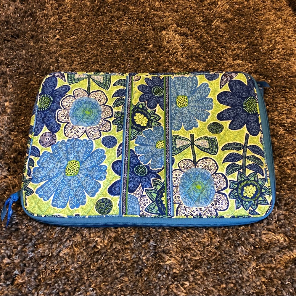 Vera Bradley Computer/Laptop Case/Sleeve